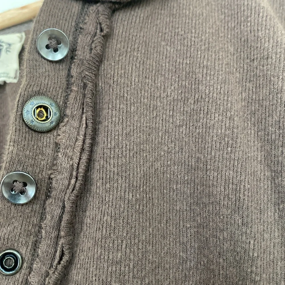 NWOT We The Free Black Coffee cotton/linen Henley tee - Picture 6 of 7
